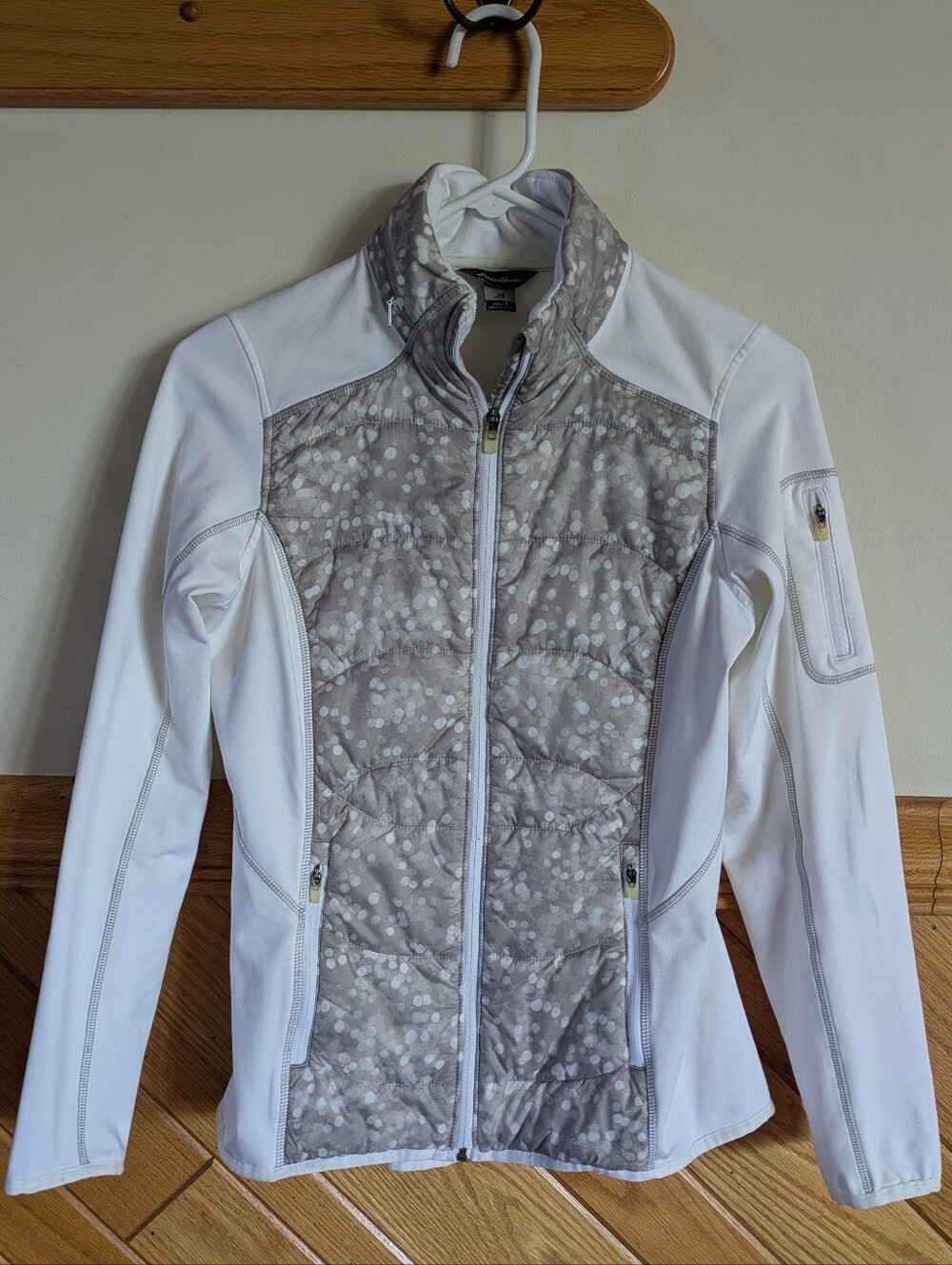 Eddie Bauer White Jacket with Light Gray Quilted Front